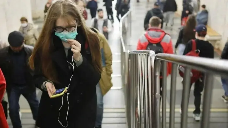 Moscow tăng cường kiểm soát quy định đeo khẩu trang