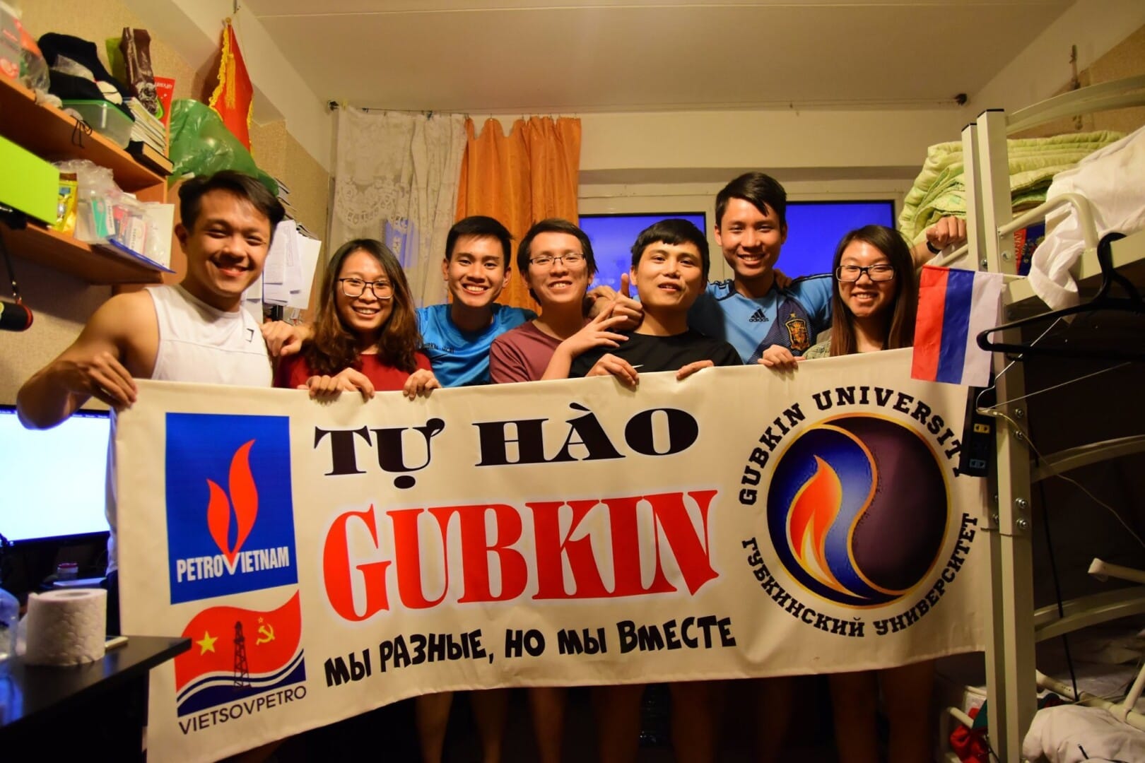 Sinh Viên Việt Nam du học Nga Tại Gubkin