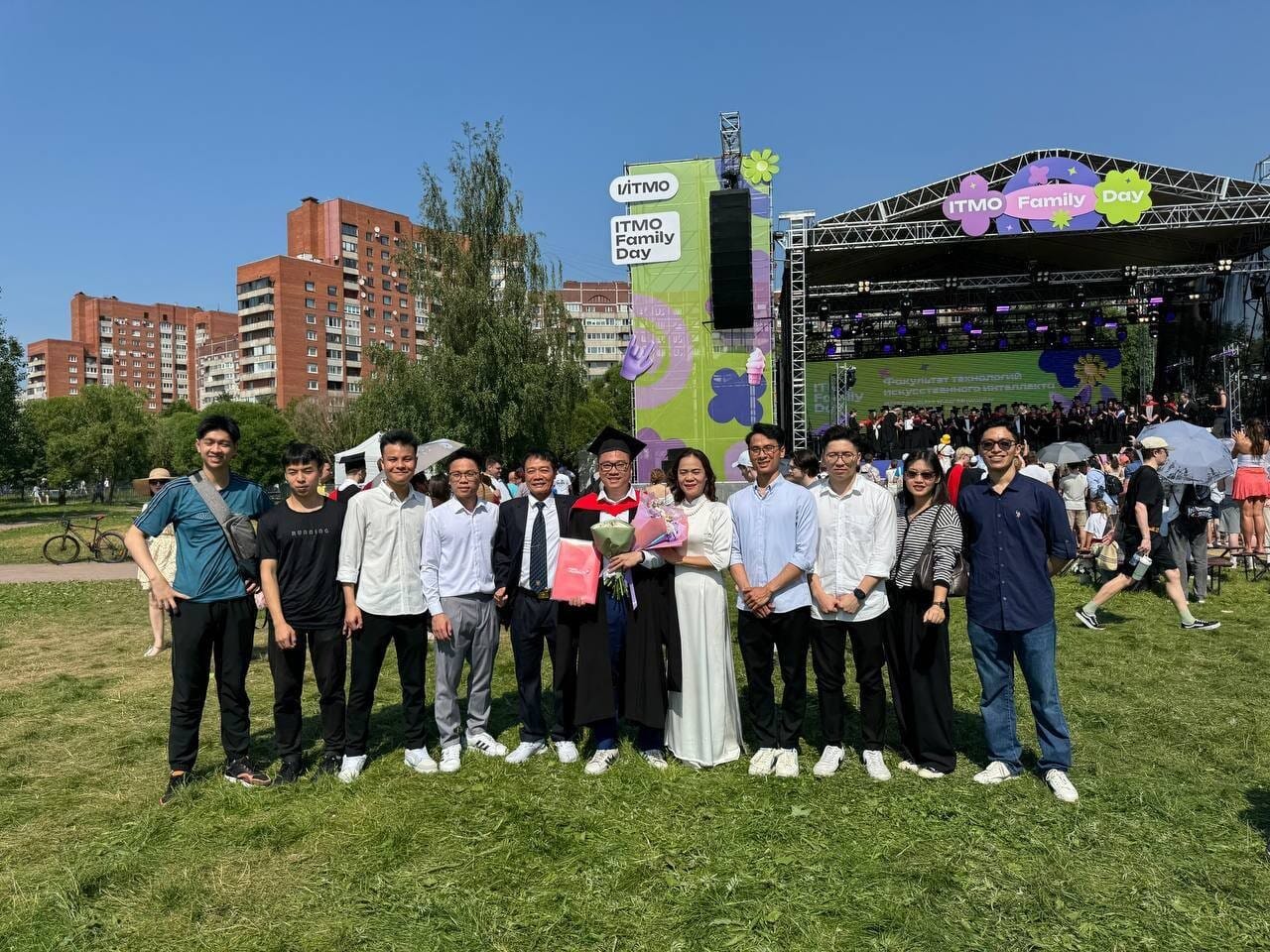 Triệu Minh Tâm tốt nghiệp thạc sĩ tại Đại học ITMO