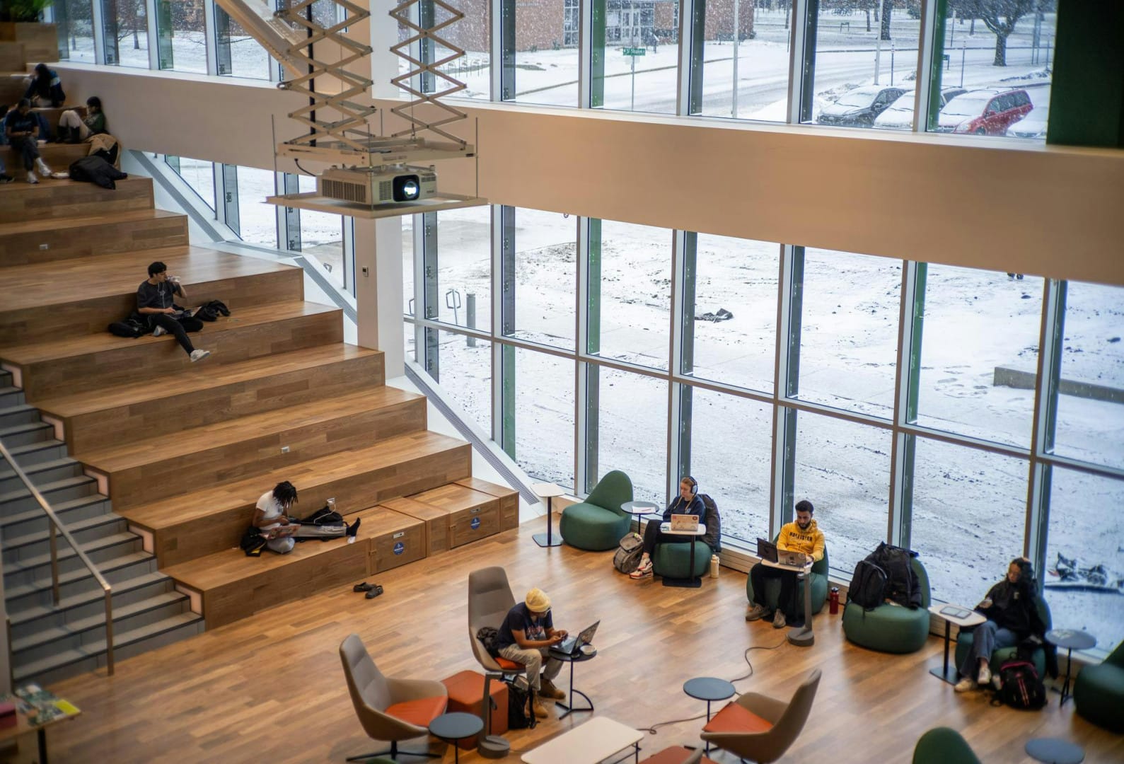 Sinh Viên đại Học Quốc Gia Lomonosov