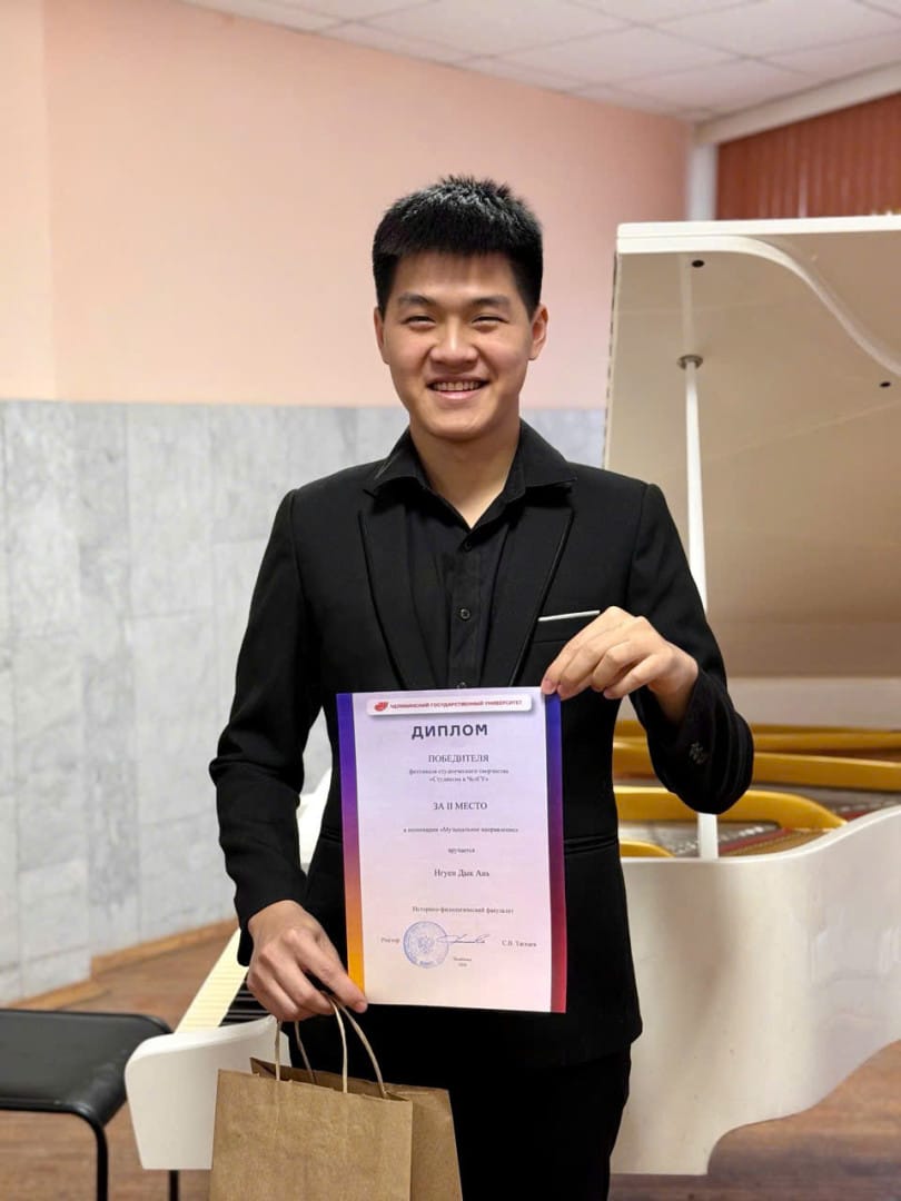 Sinh viên Việt Nam tại Nga tỏa sáng: Nguyễn Đức Anh giành Giải II Liên hoan “Студвесна в ЧелГУ 2026”