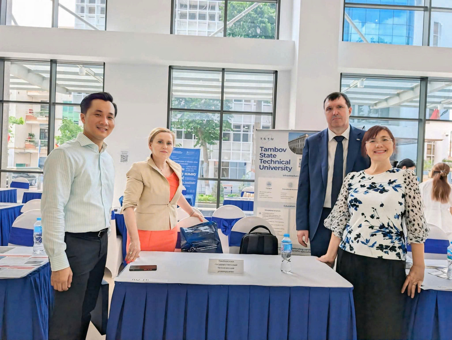 Tstu Tham Gia Triển Lãm Giáo Dục Đại Học Liên Bang Nga Tại Việt Nam Và Gặp Gỡ đại Diện Du Học Nga
