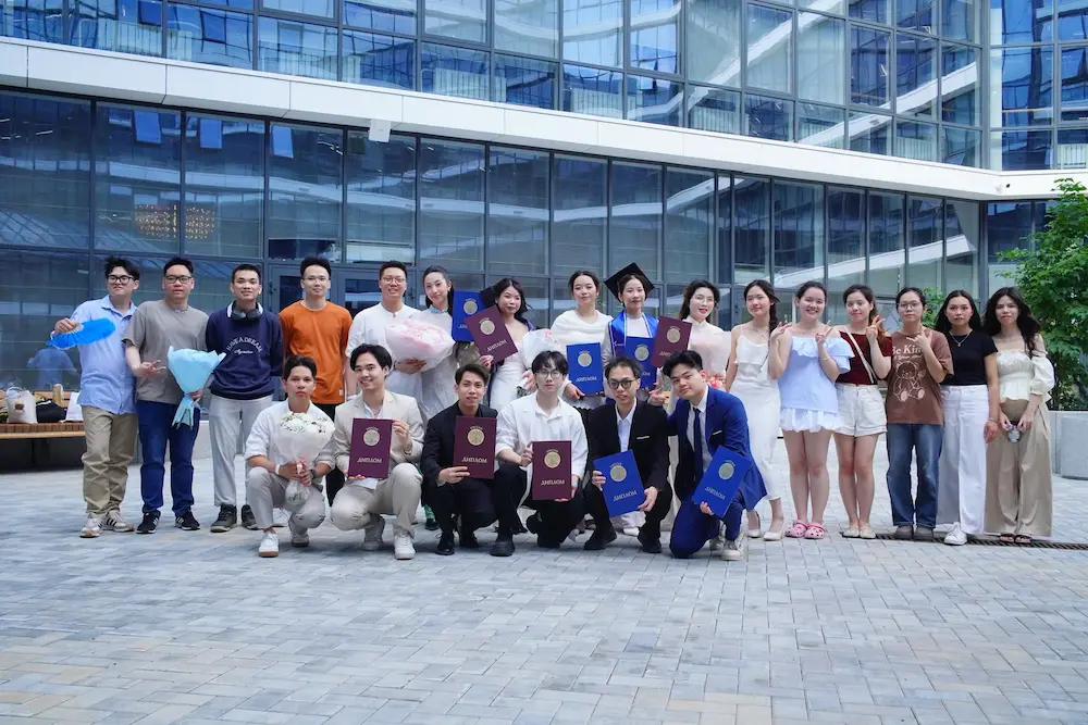 Cử Nhân Xuất Sắc Nhất Tại Đại Học Tổng Hợp Tyumen – Hành Trình Truyền Cảm Hứng Về Du Học Nga 1