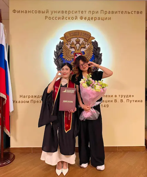 Ngô Thị Bích Thảo Với Thành Tích Tốt Nghiệp Bằng đỏ Thạc Sĩ Tại Đại Học Tài Chính Trực Thuộc Chính Phủ Liên Bang Nga 3