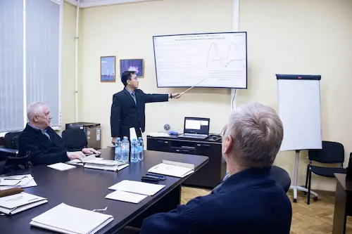 Nghiên cứu sinh Việt Nam bảo vệ thành công luận án tiến sĩ tại Đại học Bách khoa Saint Petersburg - Du học Nga