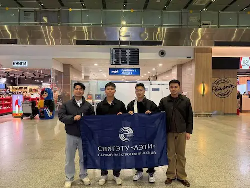 Hơn 20 thành viên LETI – Y Dược hội ngộ tại Saint Petersburg, tiếp nối hành trình du học Nga - Du học Nga